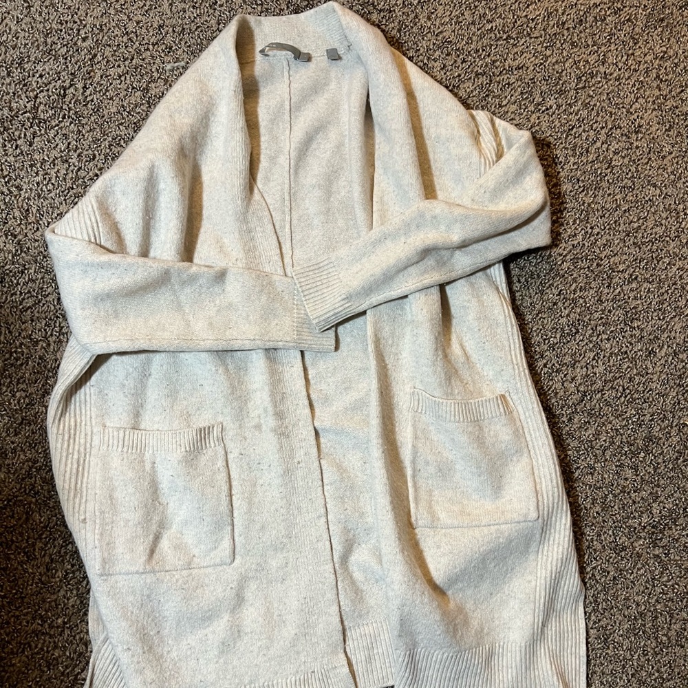 Vince wool/cashmere open sweater with pockets